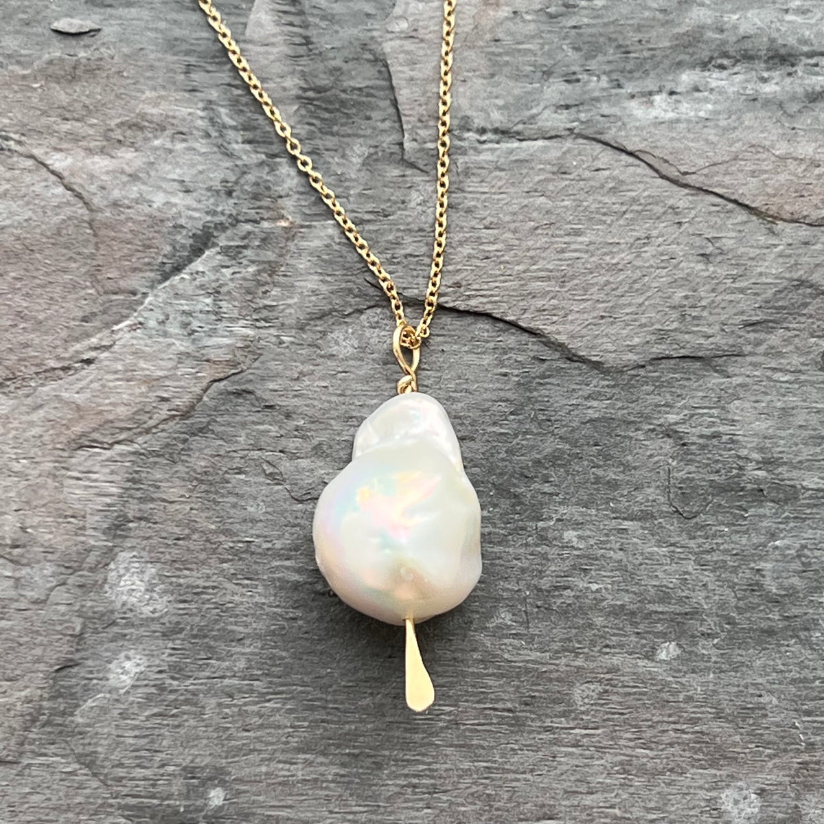Garden of Silver handmade Baroque Pearl 14K Gold Necklace. www.gardenofsilver.com